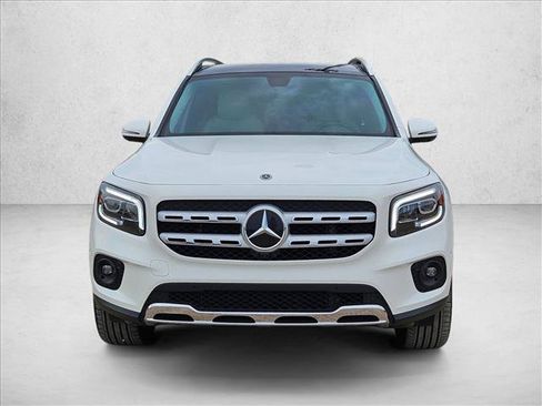 Certified 2023 Mercedes-Benz GLB 250 image 2
