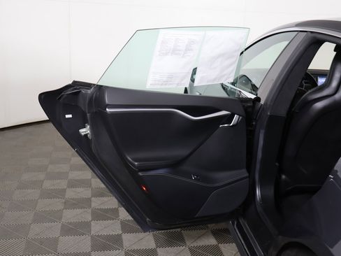 Used 2016 Tesla Model S 90D image 21