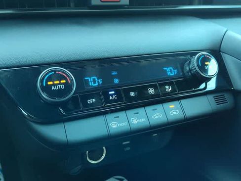 New 2026 Hyundai Elantra Sport FWD image 21