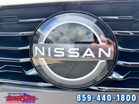 Used 2025 Nissan Sentra SR w/ Midnight Edition FWD image 14