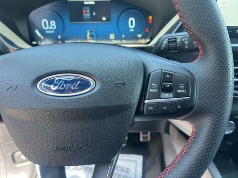 Used 2023 Ford Escape ST-Line Elite w/ Premium Technology Package AWD/4WD image 28