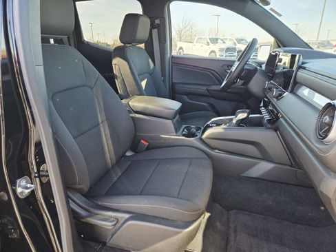 Used 2023 Chevrolet Colorado LT w/ LT Convenience Package II image 16