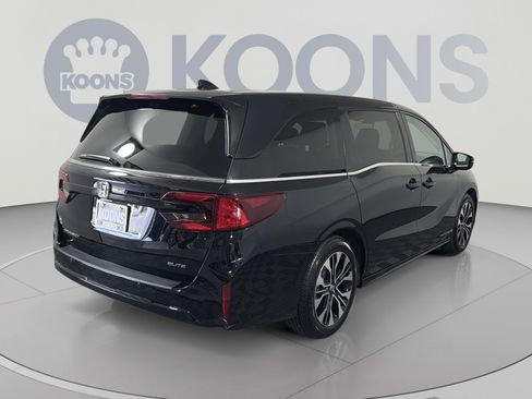 Used 2026 Honda Odyssey Elite image 7