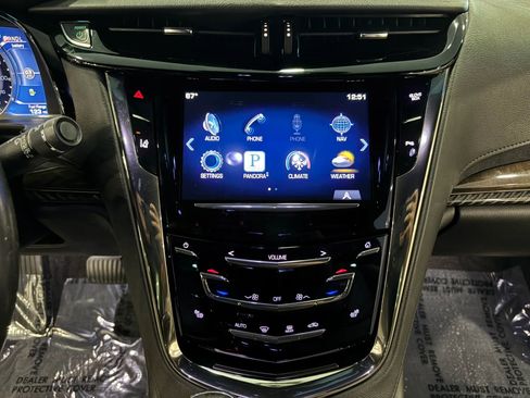 Used 2014 Cadillac ELR w/ Luxury Package FWD image 22