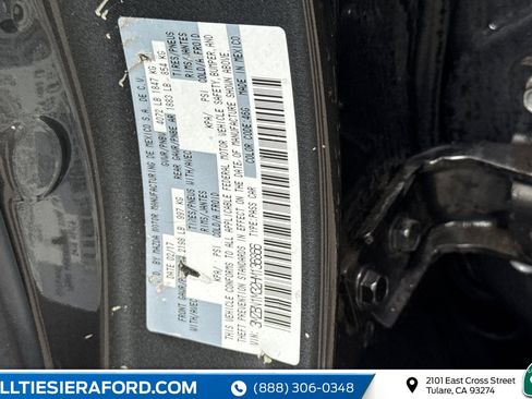 Used 2017 MAZDA MAZDA3 Grand Touring FWD image 37