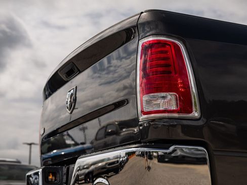 Used 2016 RAM 1500 Laramie RWD image 15