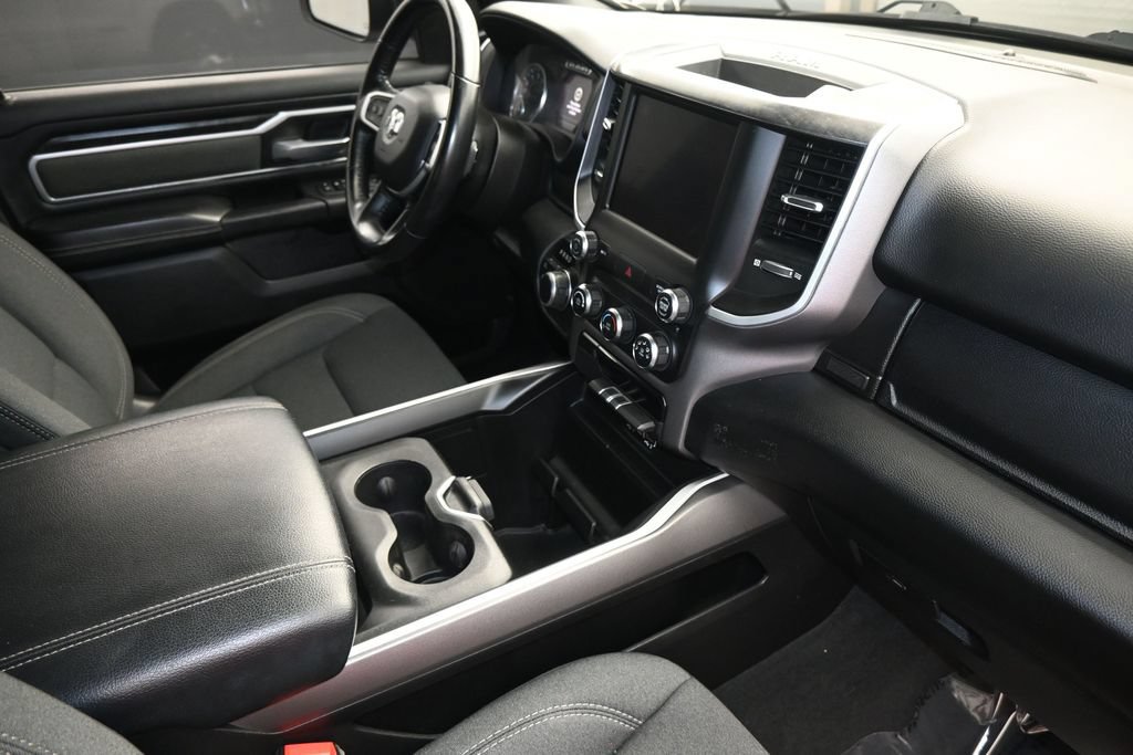 Used 2022 RAM 1500 Big Horn AWD/4WD image 38