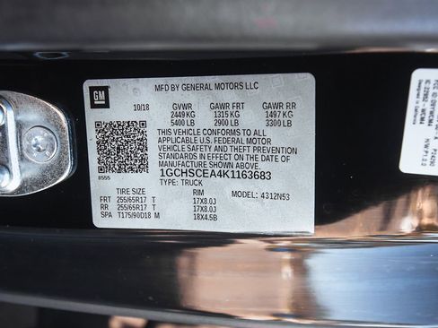 Used 2019 Chevrolet Colorado LT image 30