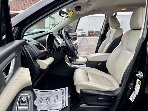 Used 2019 Subaru Ascent Limited AWD/4WD image 9