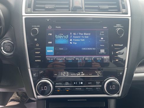 Used 2019 Subaru Outback 2.5i Limited AWD/4WD image 24