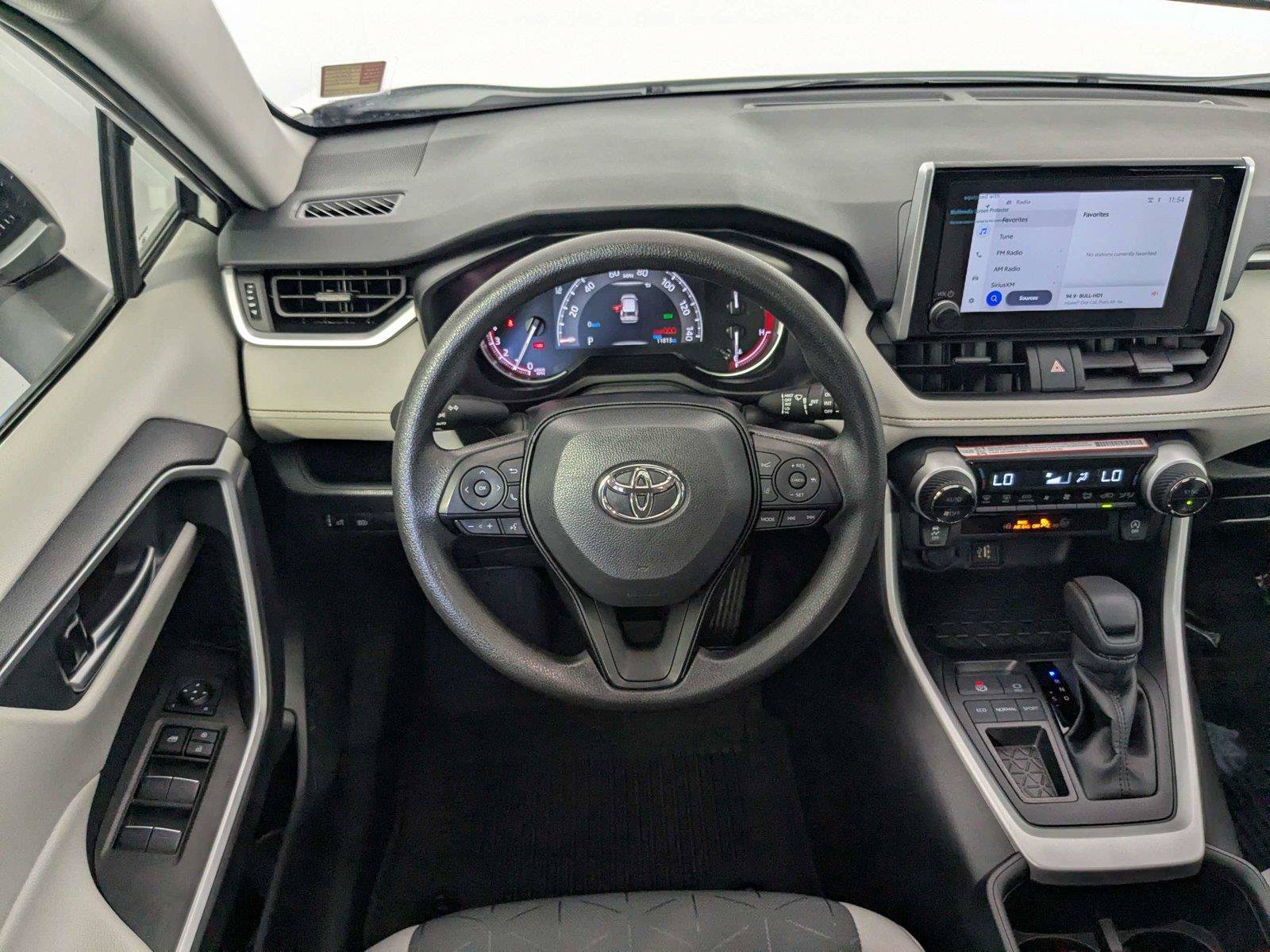 Certified 2025 Toyota RAV4 XLE w/ Convenience Package FWD image 39