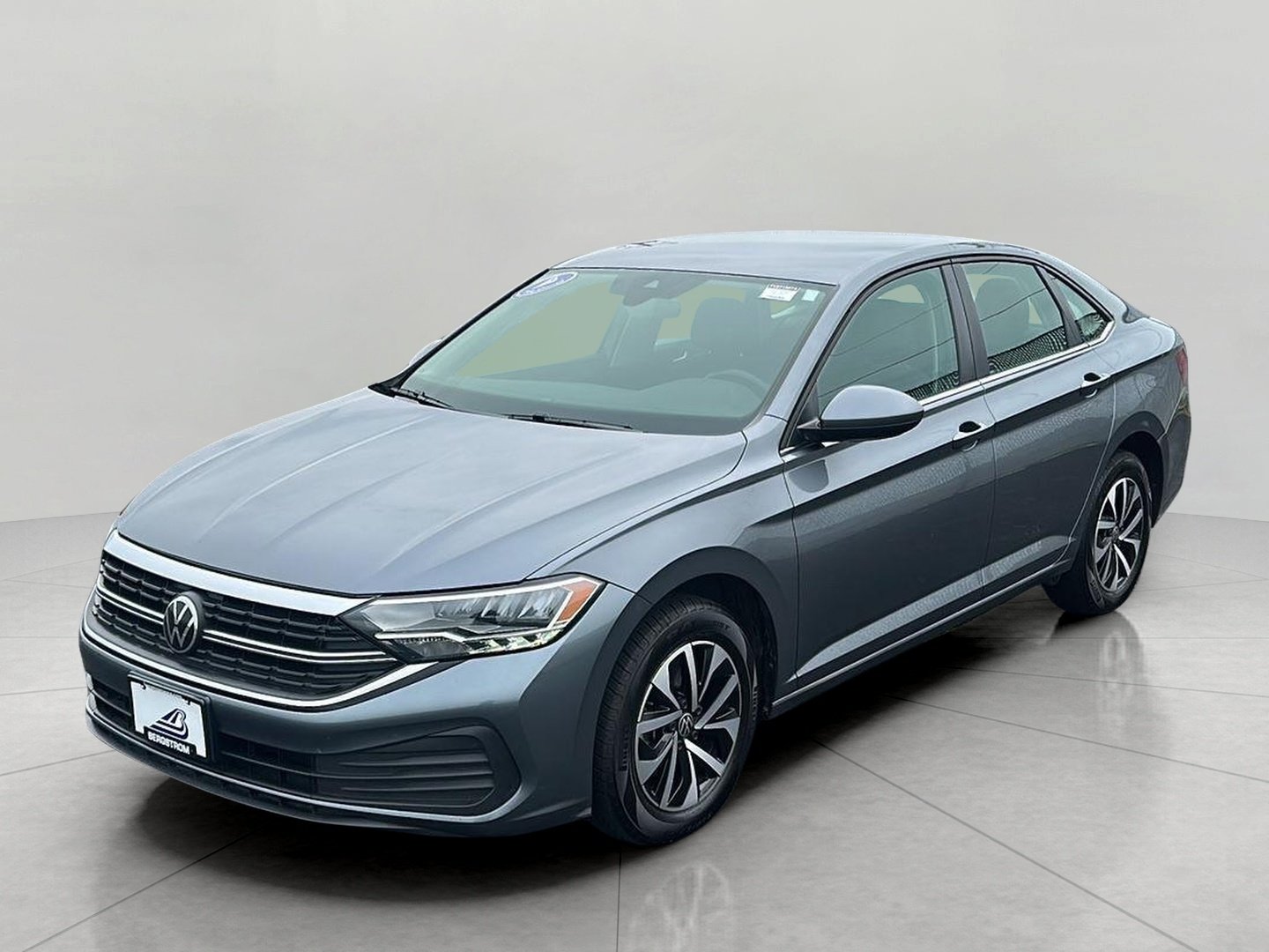 Used 2024 Volkswagen Jetta S FWD image 3