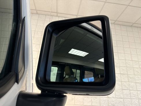 Used 2021 Jeep Wrangler Unlimited Sahara AWD/4WD image 42