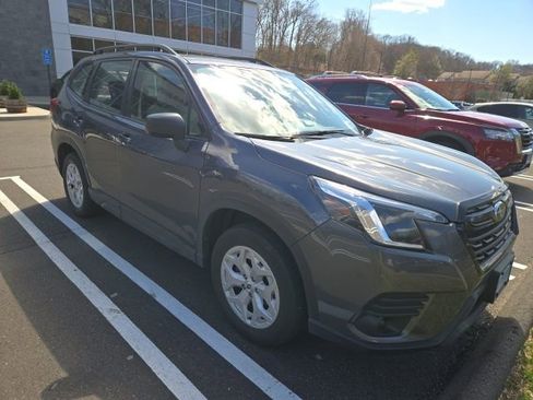 Used 2023 Subaru Forester image 8