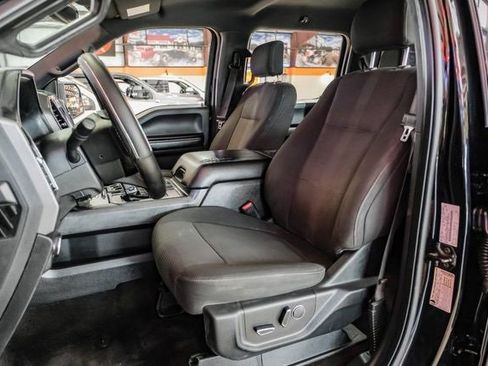 Used 2017 Ford F150 XLT w/ Equipment Group 302A Luxury image 31