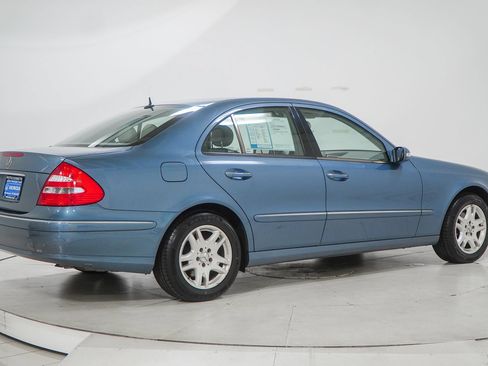 Used 2003 Mercedes-Benz E 320 Sedan image 11
