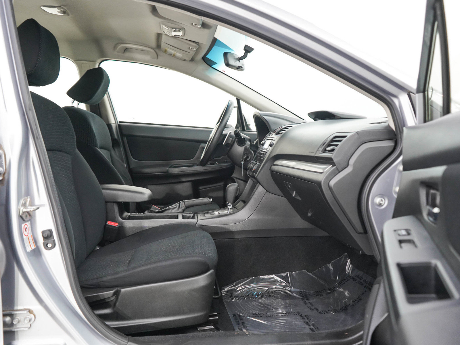 Used 2014 Subaru Impreza 2.0i Premium w/ All-Weather Package w/CVT AWD/4WD image 11