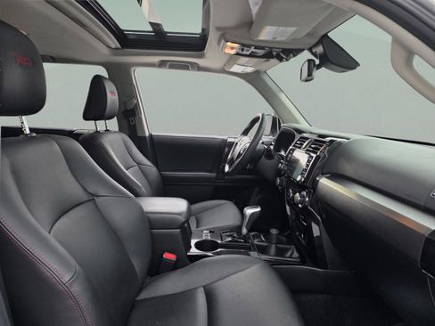 Used 2021 Toyota 4Runner TRD Off-Road Premium image 28