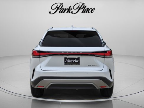 Used 2025 Lexus RX 350 Premium w/ Accessory Package (Z1) FWD image 4