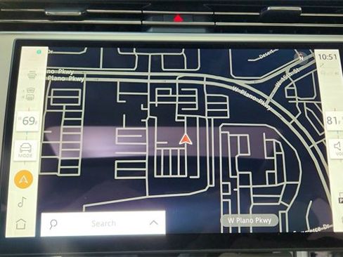 Used 2024 Land Rover Range Rover Long Wheelbase SE image 47