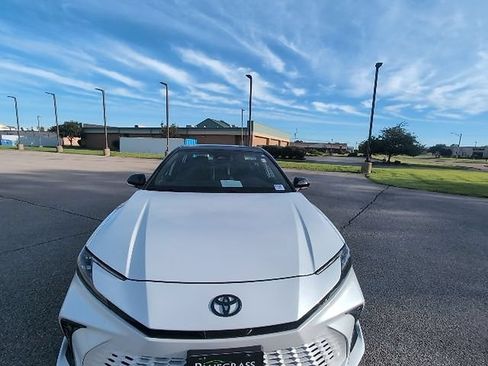 Certified 2025 Toyota Camry XSE w/ Premium Package FWD image 14