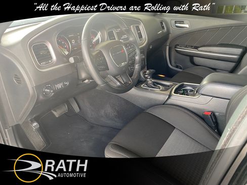 Used 2022 Dodge Charger R/T image 12