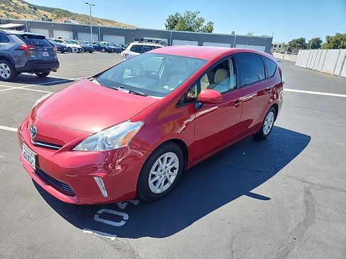 Used 2012 Toyota Prius V Three image 1