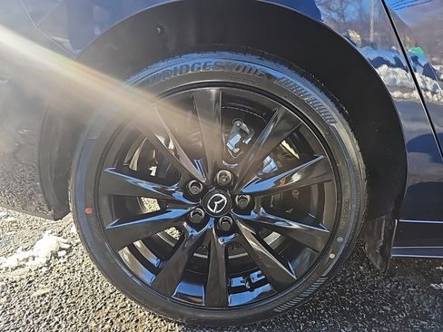 Used 2024 MAZDA MAZDA3 s image 16