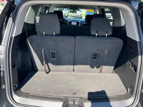 Used 2019 GMC Acadia SLE AWD/4WD image 24
