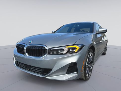 Used 2025 BMW 330i xDrive 330i xDrive image 5