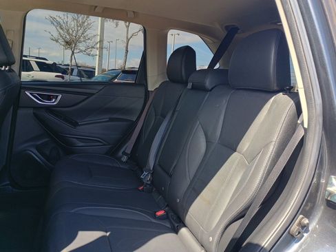 Used 2019 Subaru Forester Limited w/ Popular Package #3 image 17