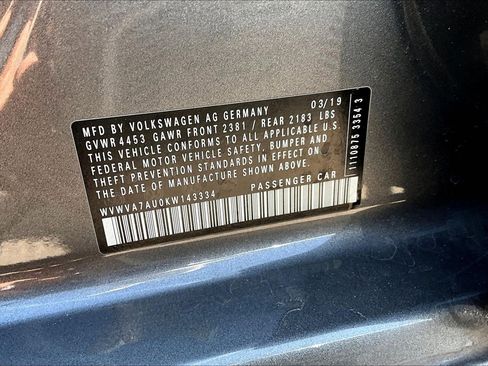 Used 2019 Volkswagen Golf R 4-Door image 19