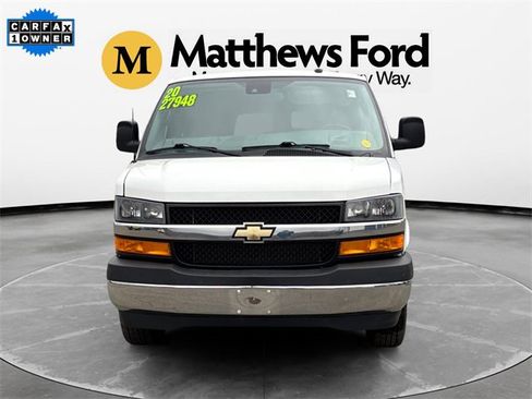Used 2020 Chevrolet Express 3500 LT w/ LT Preferred Equipment Group image 8