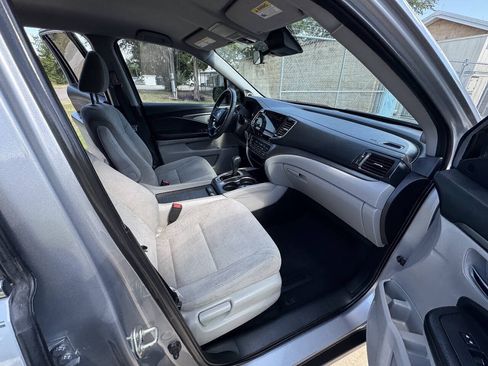Used 2019 Honda Pilot EX image 27