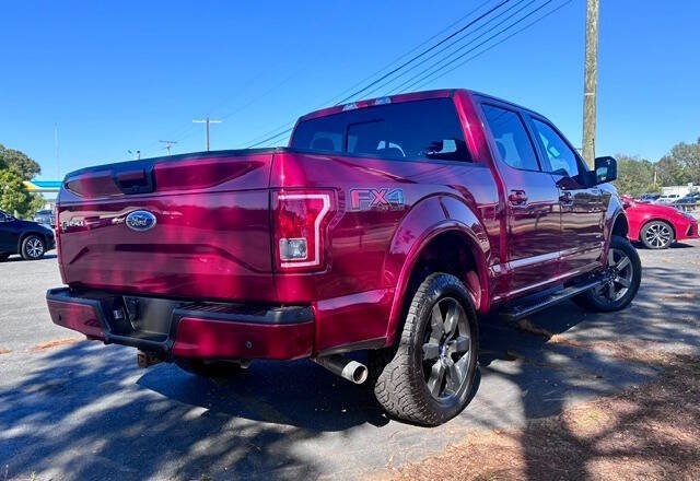 Used 2017 Ford F150 XLT w/ Equipment Group 302A Luxury AWD/4WD image 4