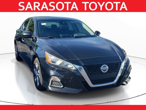 Used 2020 Nissan Altima 2.5 S w/ Driver Assist Package FWD image 1