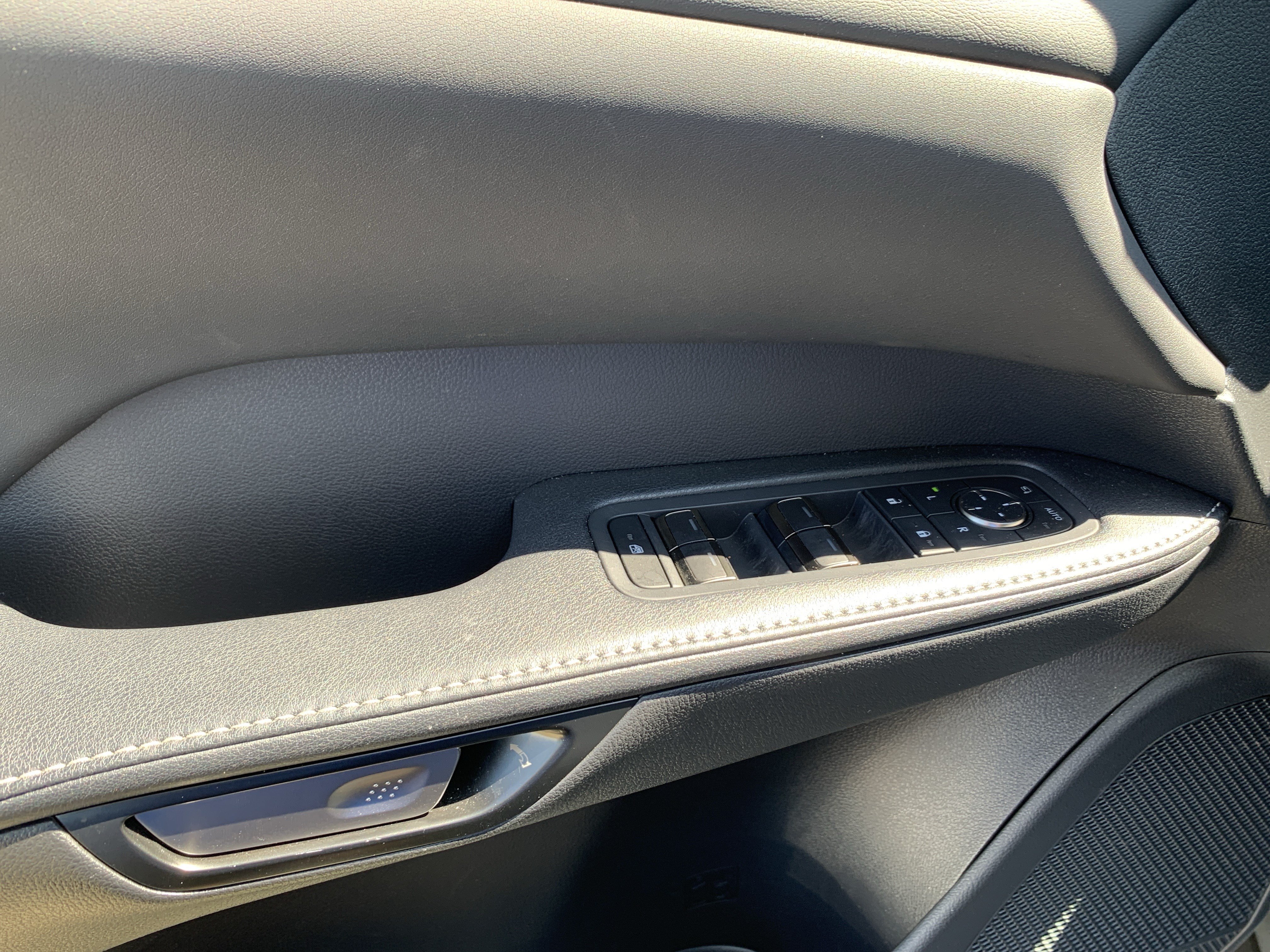 Certified 2025 Lexus RX 350 Premium w/ Accessory Package FWD image 15
