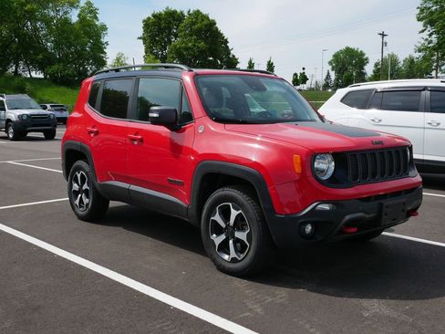 Used 2021 Jeep Renegade Trailhawk AWD/4WD image 3