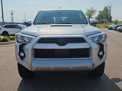 Used 2022 Toyota 4Runner TRD Off-Road AWD/4WD image 8