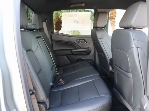 New 2026 GMC Canyon Elevation w/ Convenience Package image 18