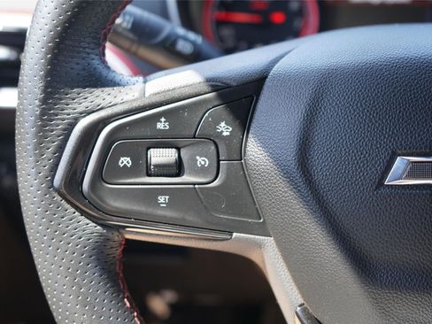 Used 2021 Chevrolet TrailBlazer RS w/ Technology Package FWD image 17