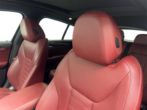 Used 2022 BMW X4 M40i image 28