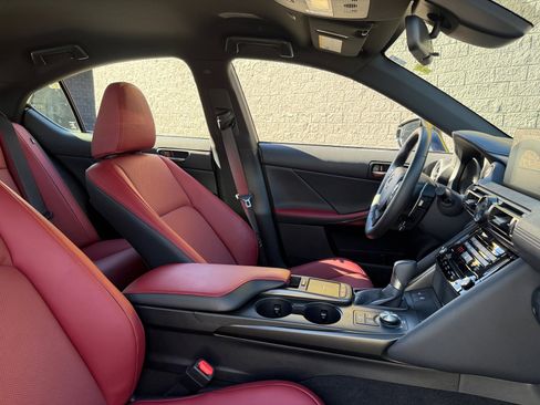 Used 2025 Lexus IS 300 F Sport image 19