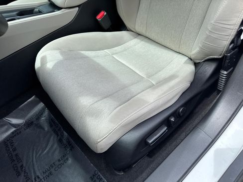 Used 2024 Honda Accord EX image 17