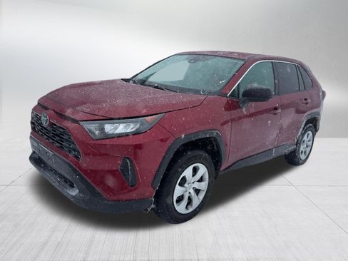 Used 2022 Toyota RAV4 LE AWD/4WD image 9