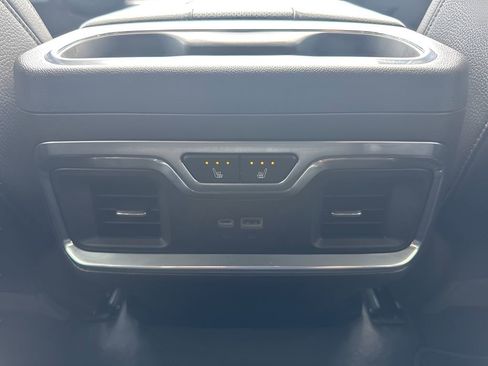 Used 2024 GMC Sierra 1500 Denali image 28