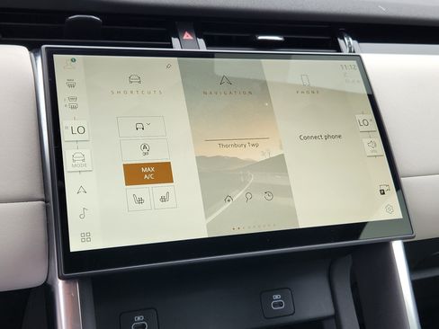Certified 2025 Land Rover Discovery Sport S AWD/4WD image 20