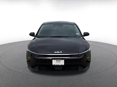 Used 2025 Kia K4 FWD image 16