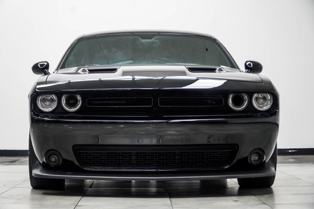 Used 2015 Dodge Challenger R/T Scat Pack w/ Sound Group II RWD image 11