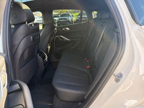 Used 2021 BMW X6 xDrive40i w/ M Sport Package AWD/4WD image 30